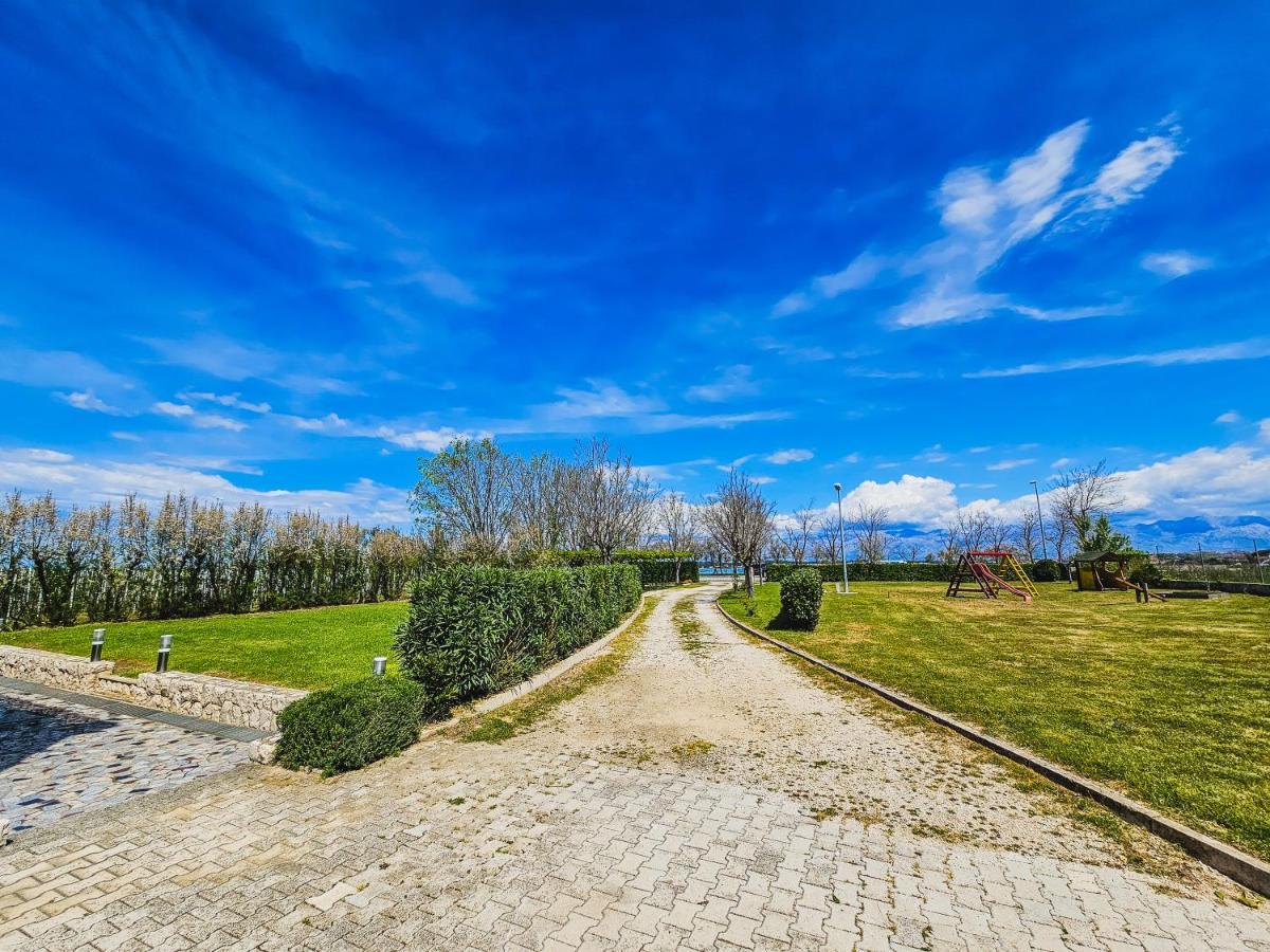 Aenona Sea View Apartments Nin Exterior foto