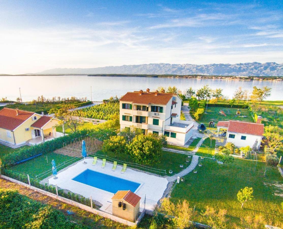 Aenona Sea View Apartments Nin Exterior foto