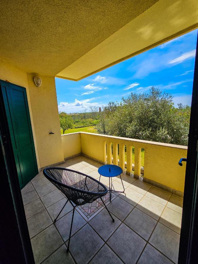 Aenona Sea View Apartments Nin Exterior foto